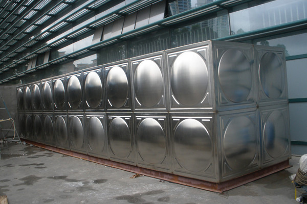 <a href='http://m.hlingrong.com.cn/' target='_blank'>不銹鋼加工</a>廠家
